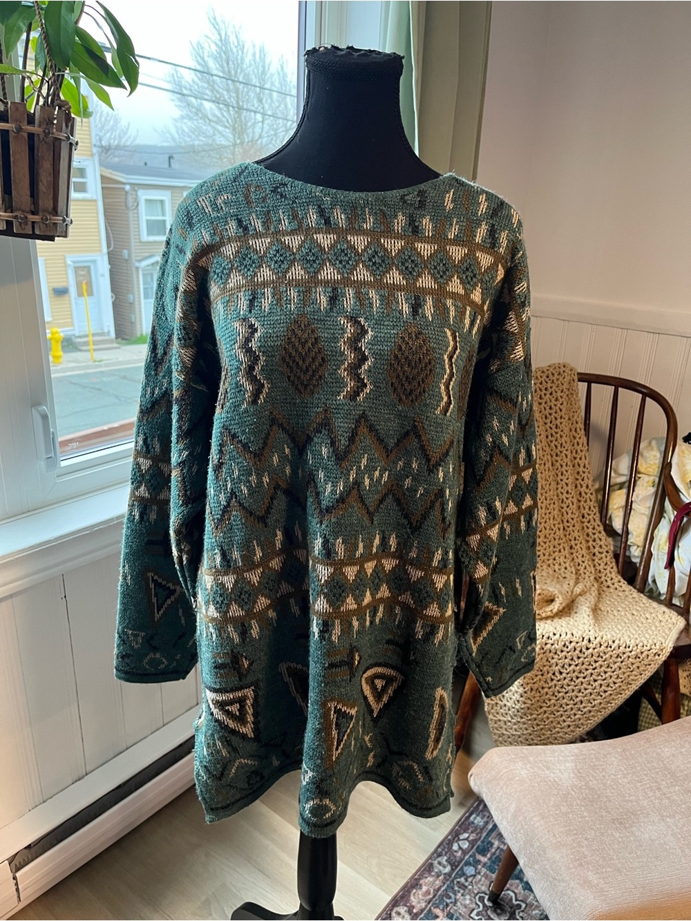 Women's vintage knit Forest Green Patterned Knit Sweater size XL fit